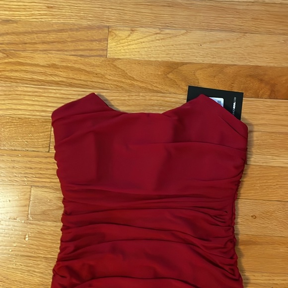 Dress - Picture 2 of 3